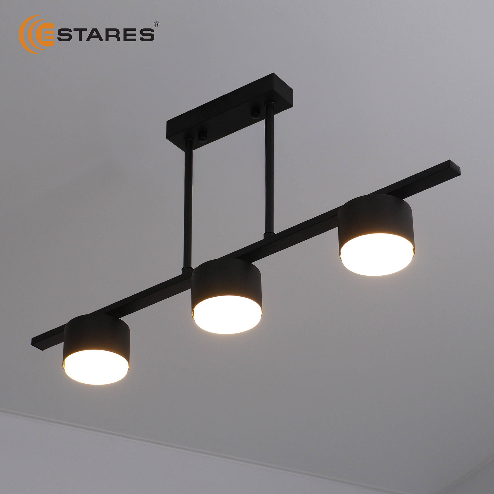 LAMPADA 3xGX53-BLACK Озон 9